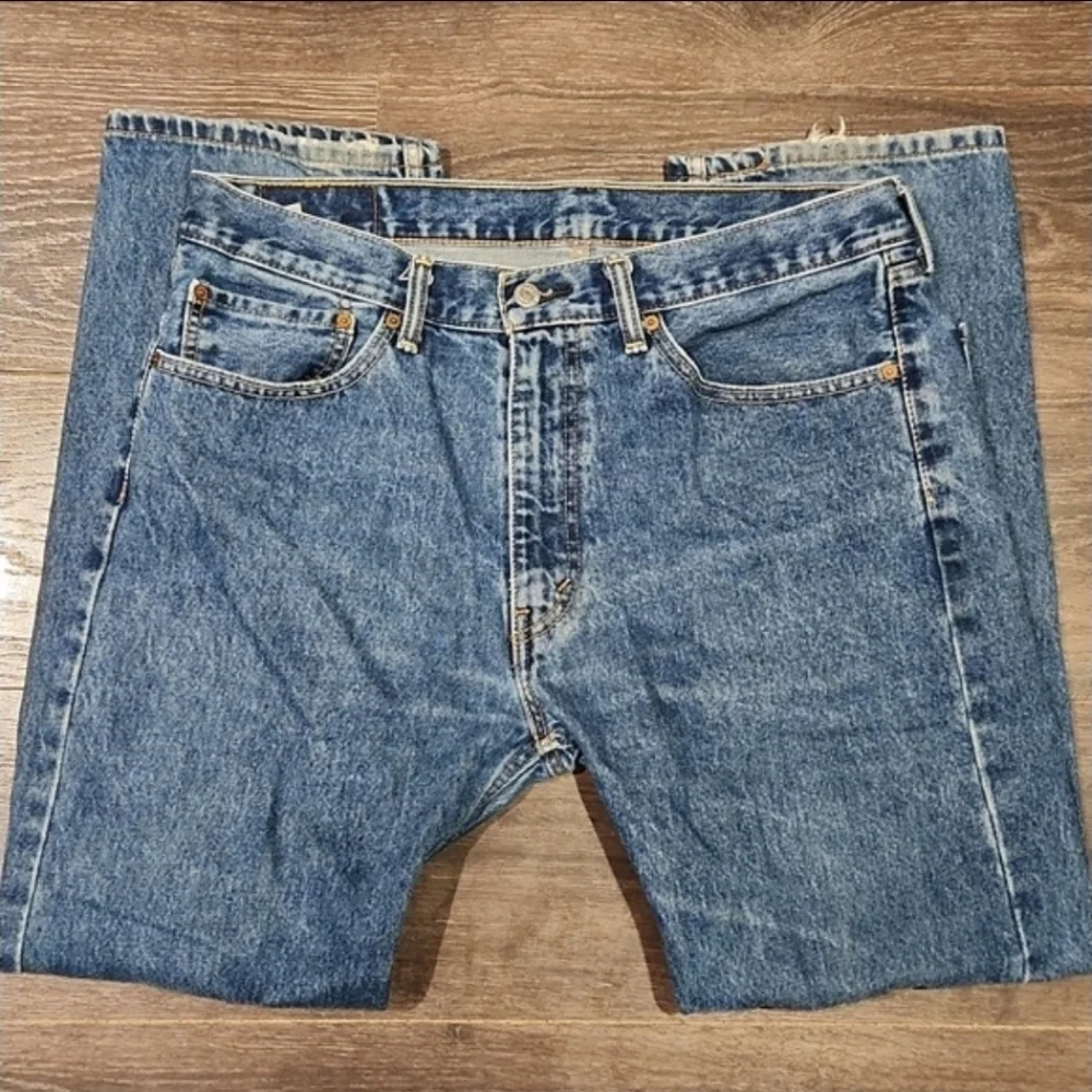 ❤️ LEVIS 505 STRAIGHT LEG JEANS, 36